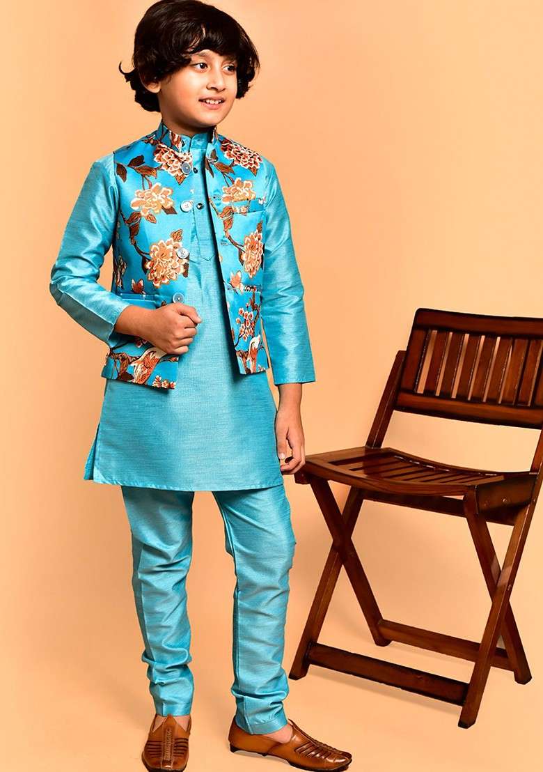 Boys Mandarin Collar Straight Kurta With Churidar - Indya