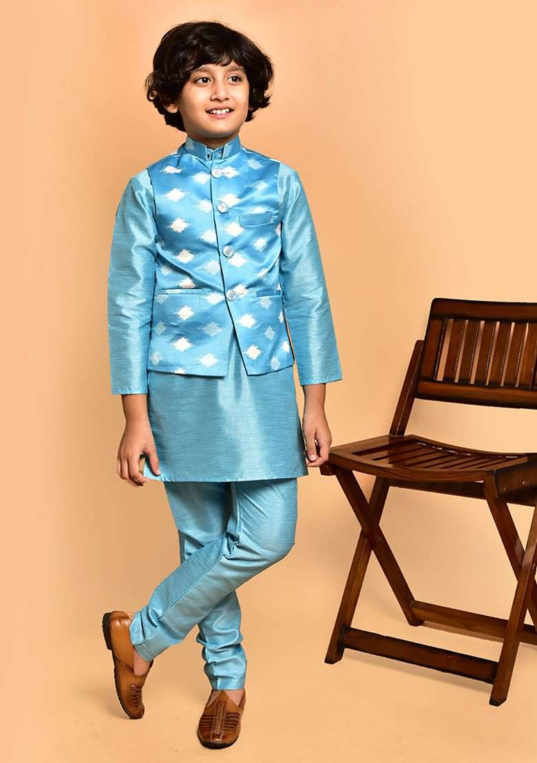 Boys Band Collar Neck Three Quarter Sleeves Kurta And Churidar And Nehru Jacket - Indya