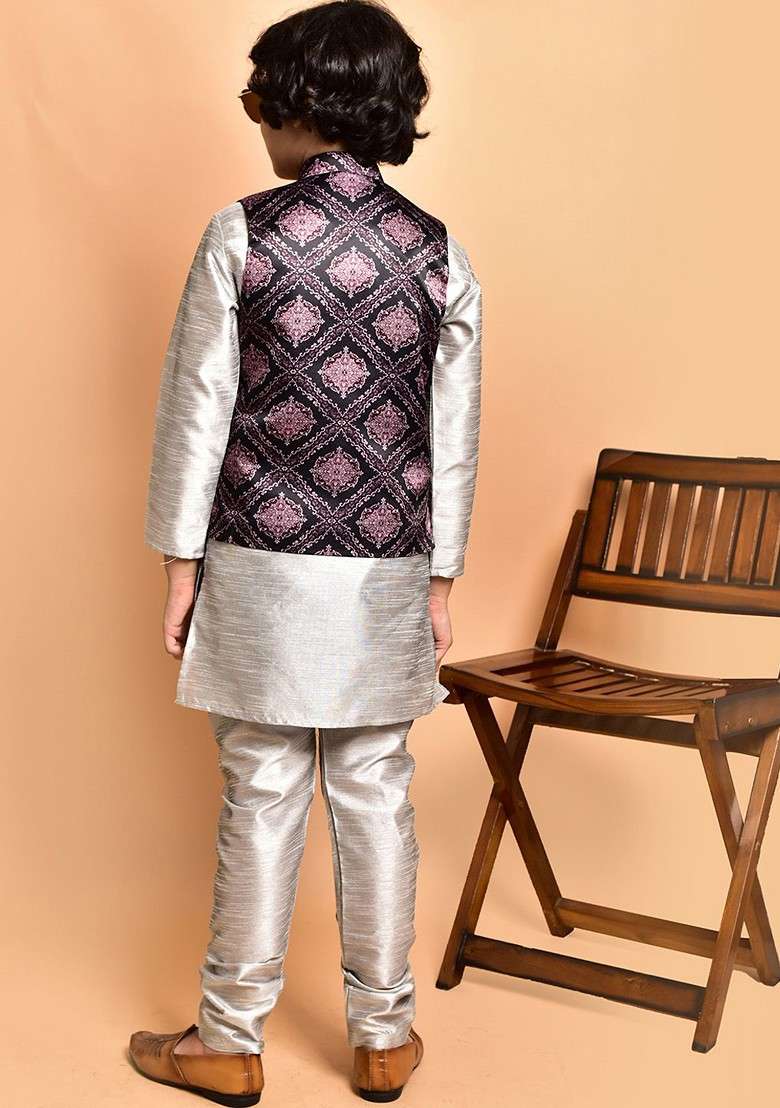 Boys Band Collar Three Quarter Sleeves Regular Kurta And Churidar And Nehru Jacket - Indya