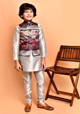Boys Mandarin Collar Straight Kurta With Pyjamas