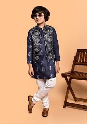 Boys Ethnic Motifs Printed Mandarin Collar Straigh Kurta With Churidar