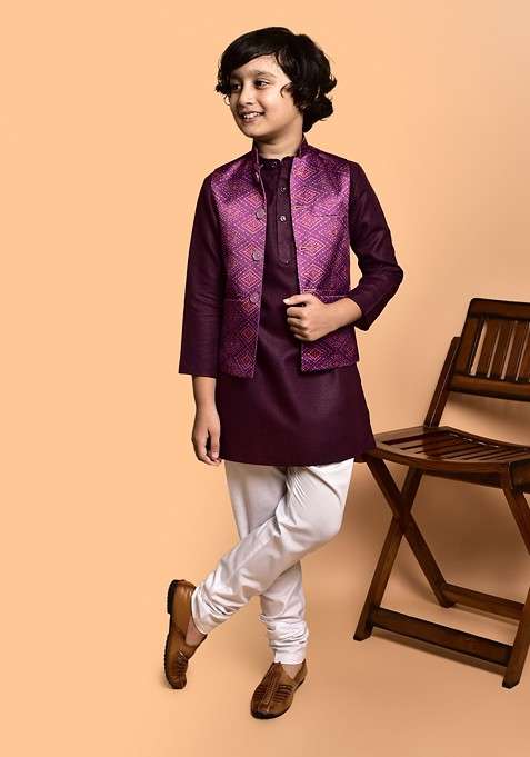 Boys Mandarin Collar Kurta With Churidar