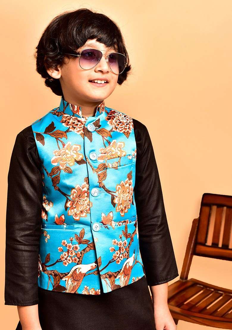 Boys Mandarin Collar Regular Straight Kurta With Churidar - Indya