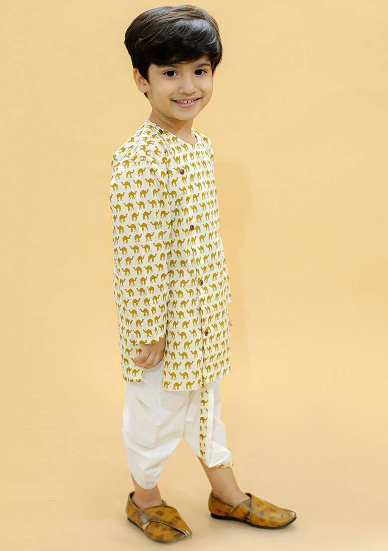 Boys Animal Printed Round Neck Full Sleeves Cotton Ethnic Kurta With Dhoti Pants - Indya