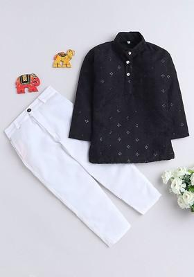 Boys Embroidered Regular Thread Work Pure Cotton Kurta With Trousers
