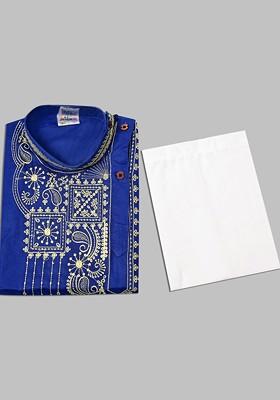 Boys Ethnic Motifs Yoke Deign Pure Cotton Straight Kurta With Pyjamas
