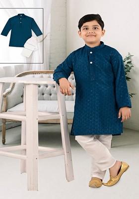 Boys Ethnic Motifs Embroidered Sequinned Mandarin Collar Kurta With Trousers