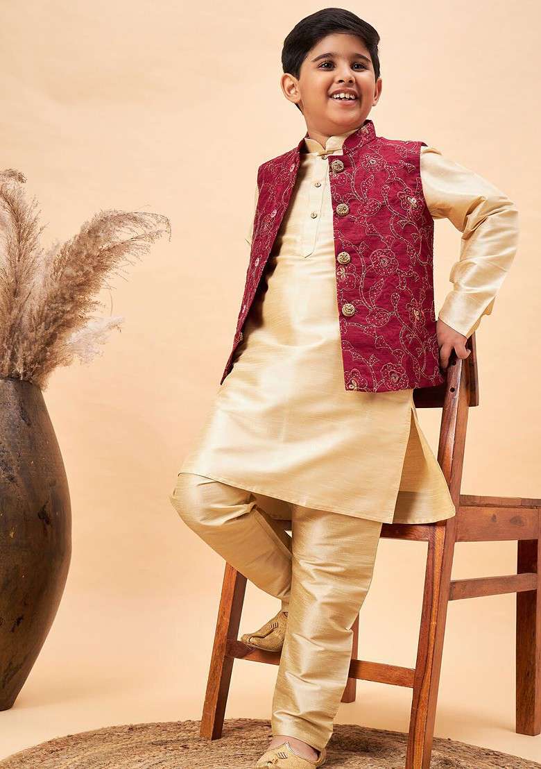 Boys Mandarin Collar Straight Kurta With Pyjamas With Nehru Jacket - Indya