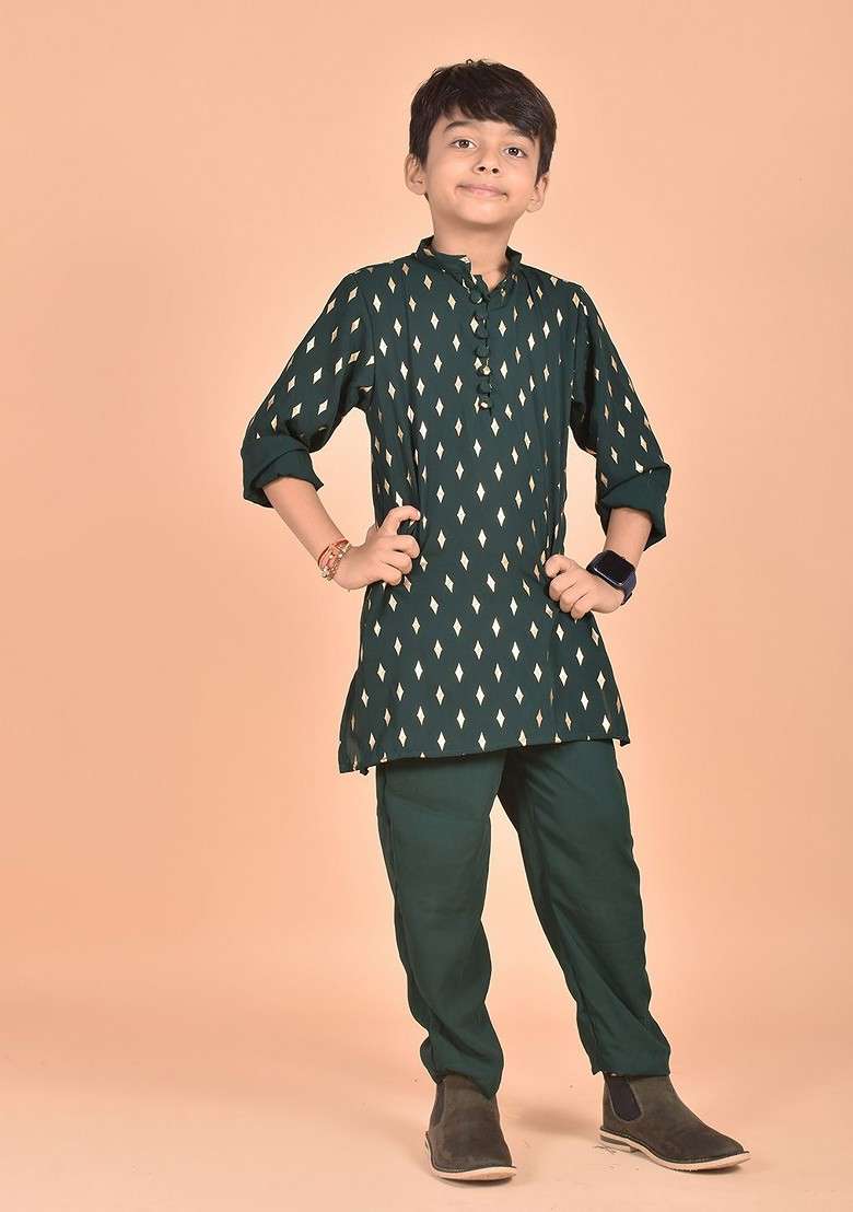 Boys Ethnic Motif Printed Mandarin Collar Long Sleeves Kurta With Trousers - Indya