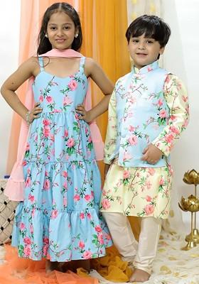 Boys Mandarin Collar Floral Printed Regular Kurta With Pyjamas