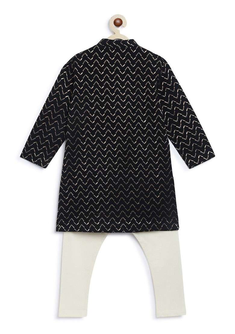 Boys Embroidered Regular Pure Cotton Kurta With Pyjamas - Indya