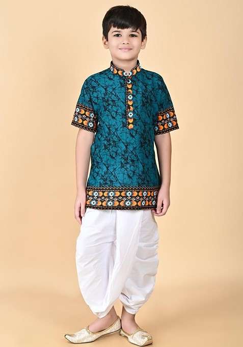 Green Embroidered Cotton Kurta Set For Boys