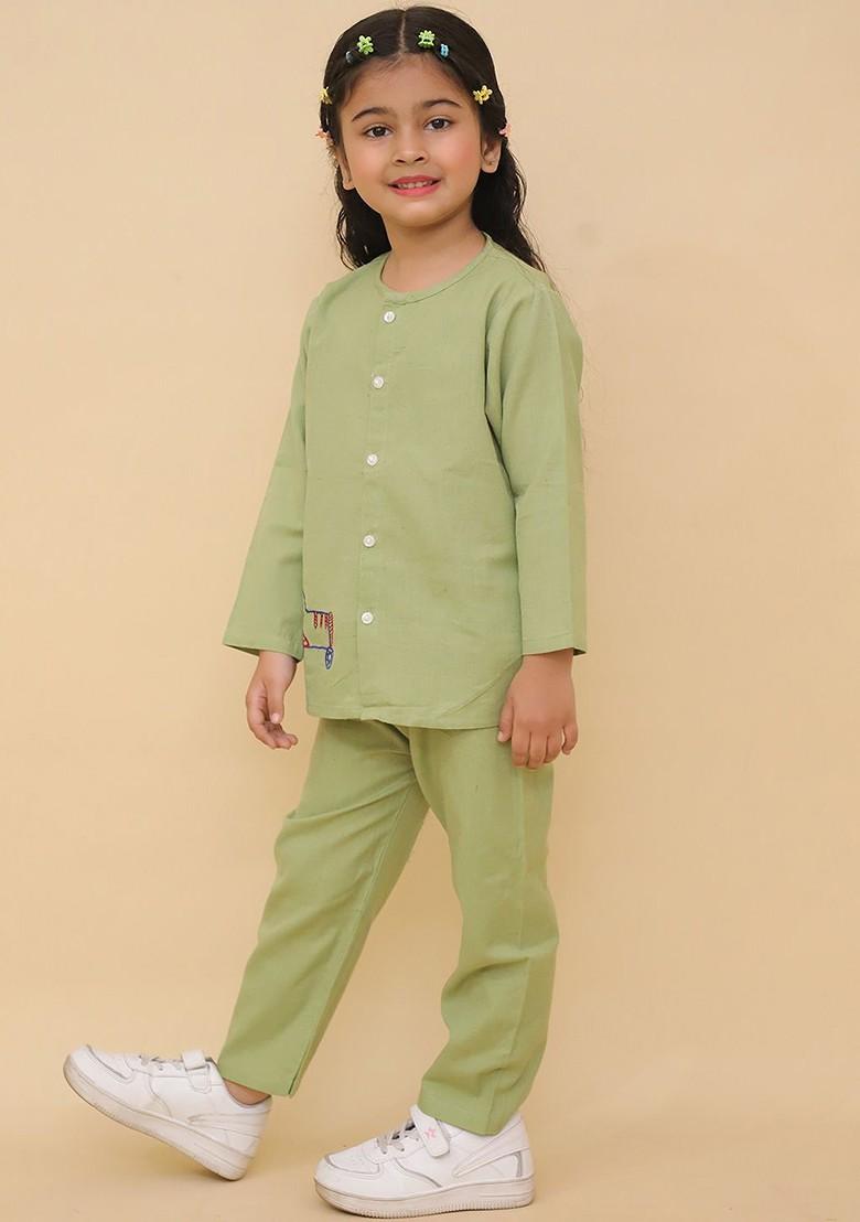 Green Thread Work Blended Kurta Set For Boys - Indya