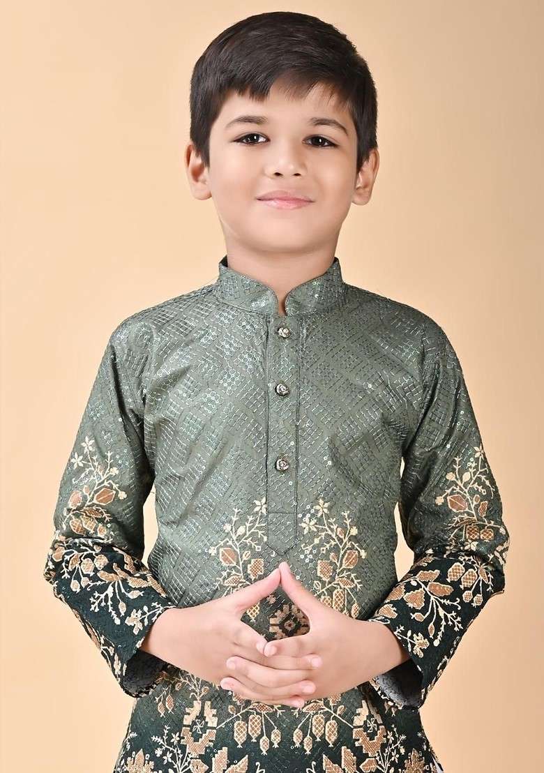 Green Embroidered Viscose Rayon Kurta Set For Boys - Indya