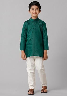 Green Embroidered Blended Kurta Set For Boys