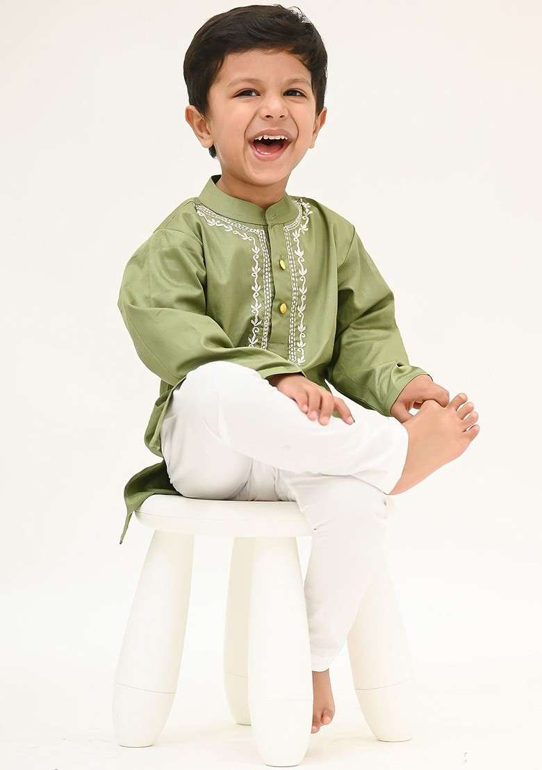 Green Embroidered Cotton Kurta Set For Boys - Indya