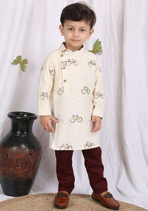 Off White Embroidered Cotton Kurta Set For Boys