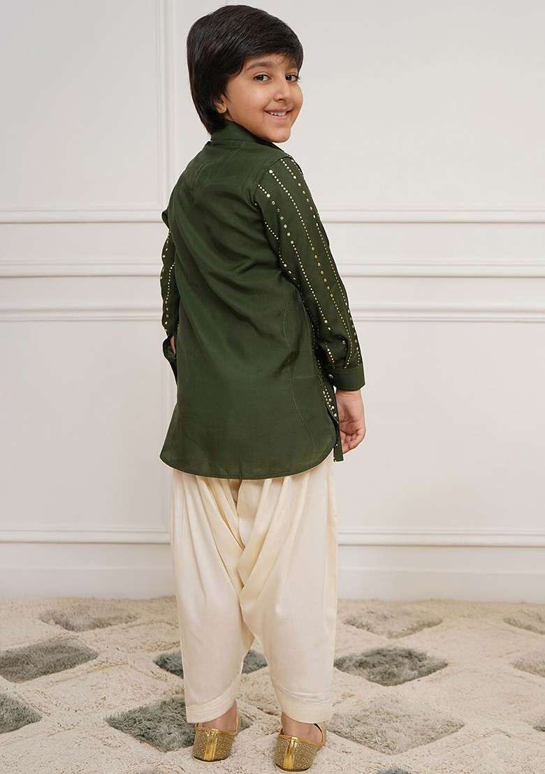 Green Printed Blended Kurta Set For Boys - Indya
