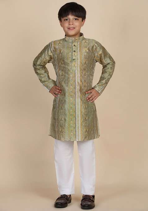 Green Embroidered Blended Kurta Set For Boys