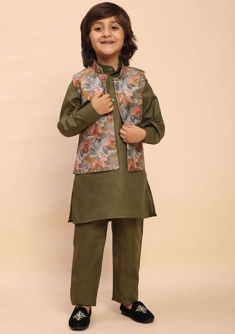 Green Solid Cotton Kurta Set For Boys - Indya