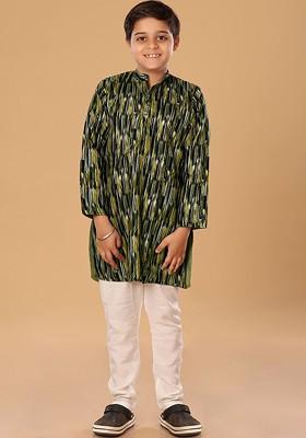 Green Embroidered Blended Kurta Set For Boys