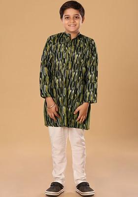 Green Embroidered Blended Kurta Set For Boys