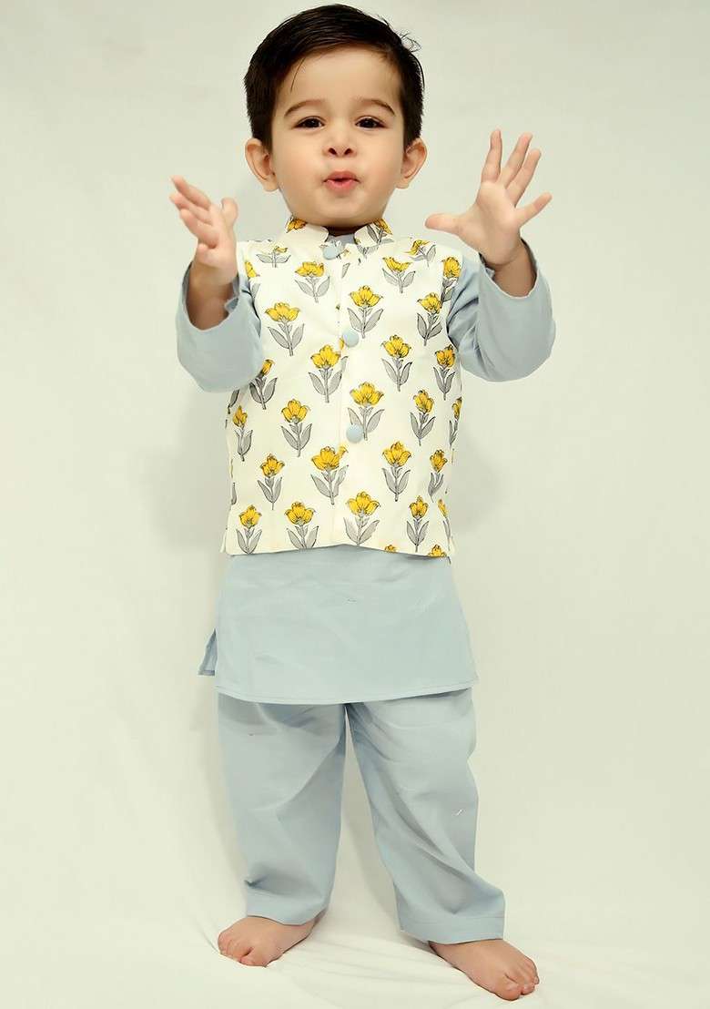 Grey Embroidered Cotton Kurta Set For Boys - Indya