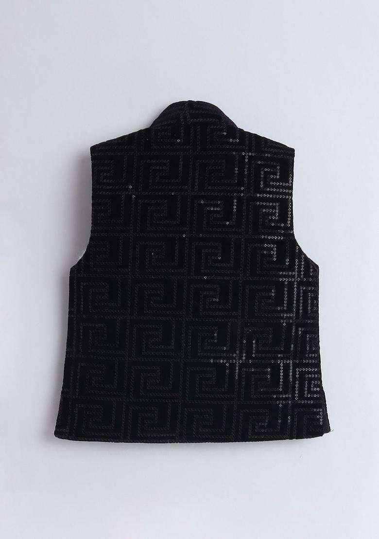 Black Embroidered Velvet Kurta Set For Boys - Indya