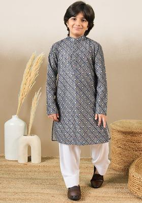 Grey Printed Cotton Kurta Set For Boys