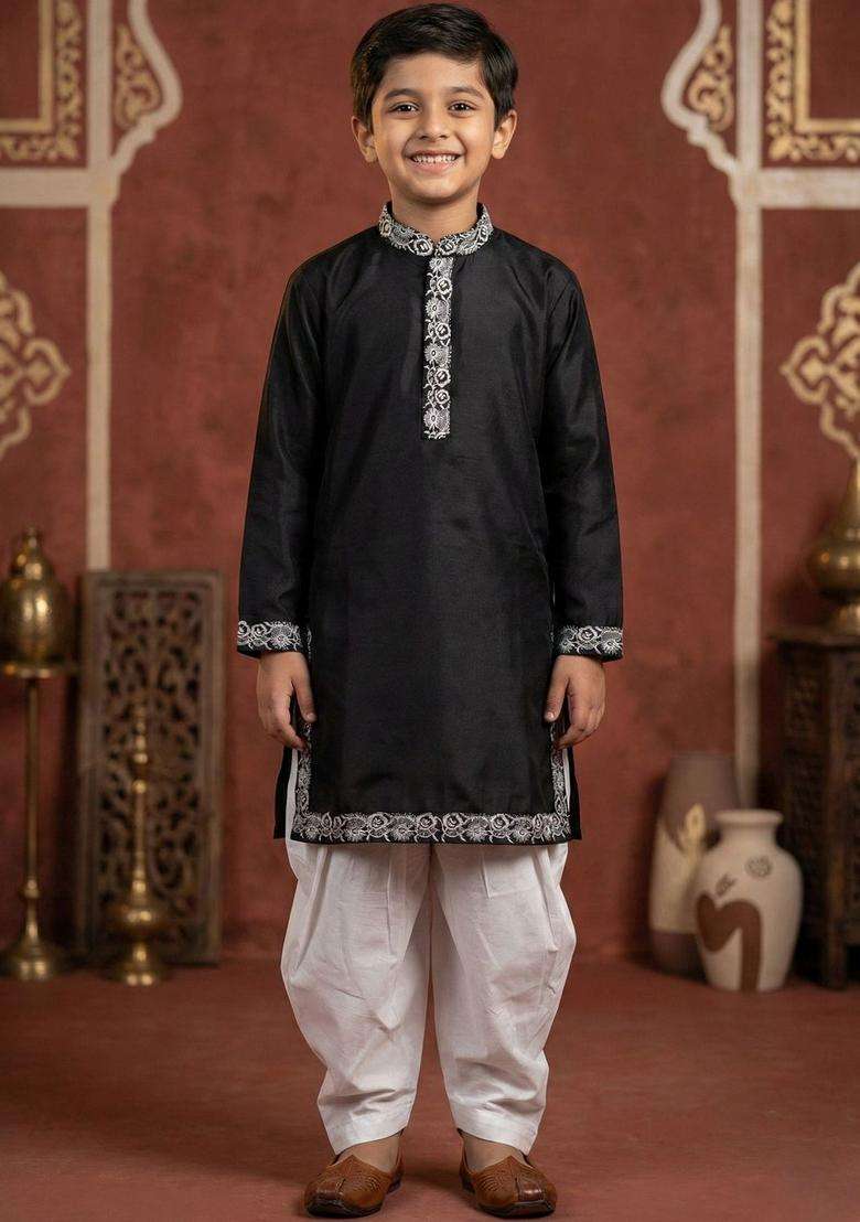 Black Embroidered Cotton Kurta Set For Boys - Indya