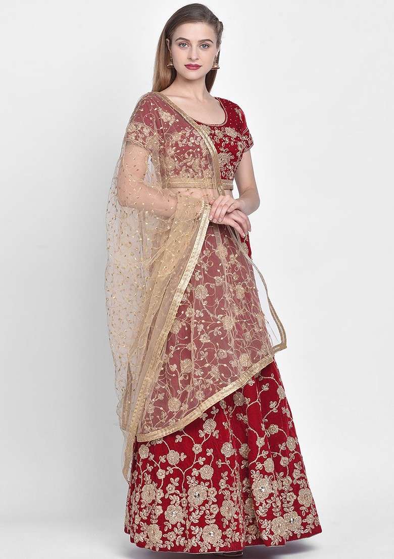 Gold Coloured Embroidered Dupatta - Indya