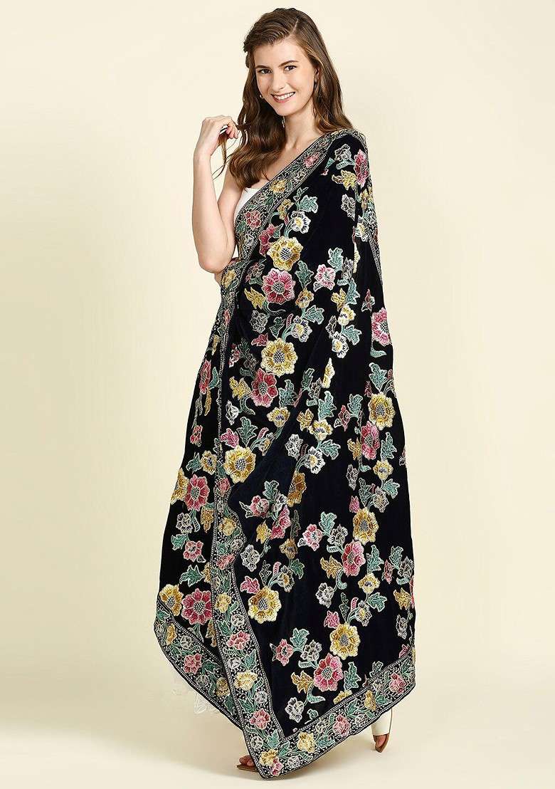 Women Embroidered Velvet Dupatta With Zardozi - Indya