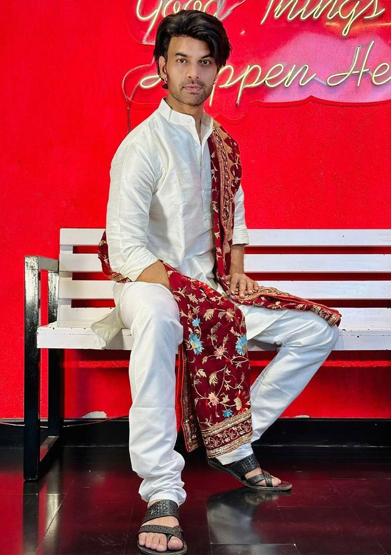 Men Maroon And Gold Toned Embroidered Dupatta With Sequinned