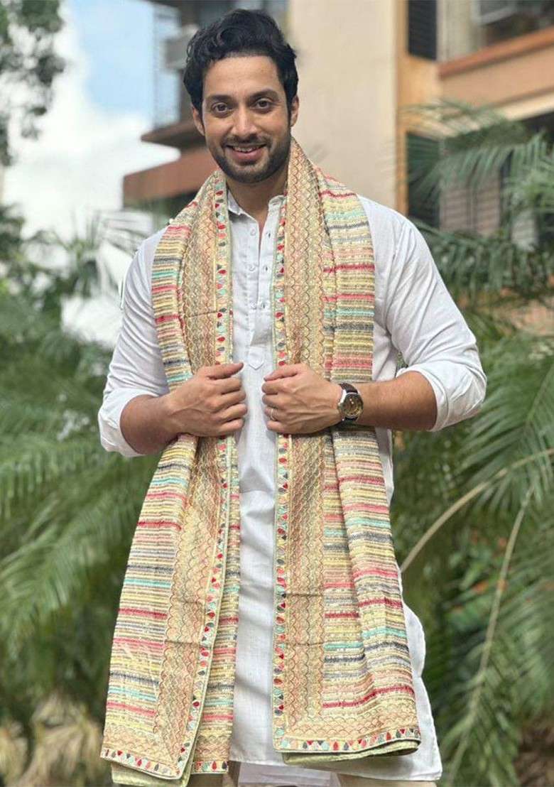 Men Striped Embroidered Sequinned Georgette Dupatta - Indya