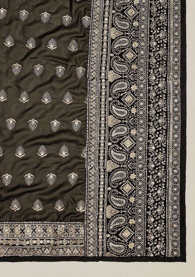 Embroidered Bridal Dupatta With Zardozi - Indya