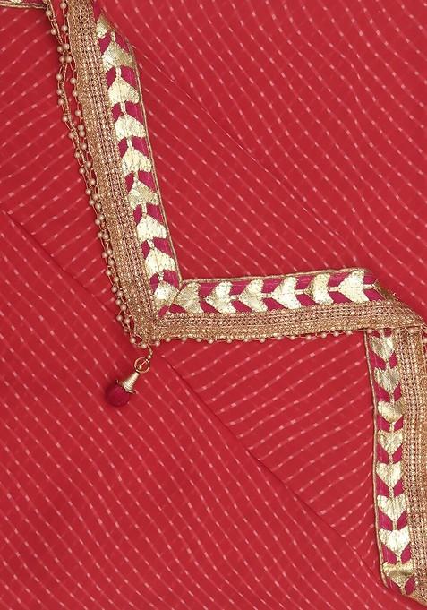 Maroon And Pink Printed Bandhani Dupatta With Gotta Patti