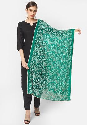 Green And White Paisley Embroidered Dupatta