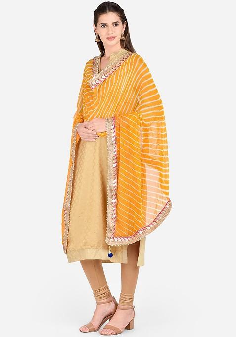 Women Yellow And White Leheriya Gotta Patti Dupatta