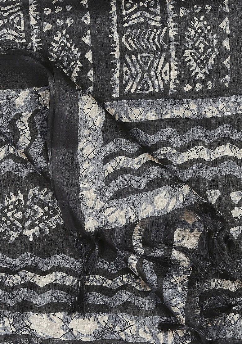 Black And White Ethnic Motifs Printed Dupatta