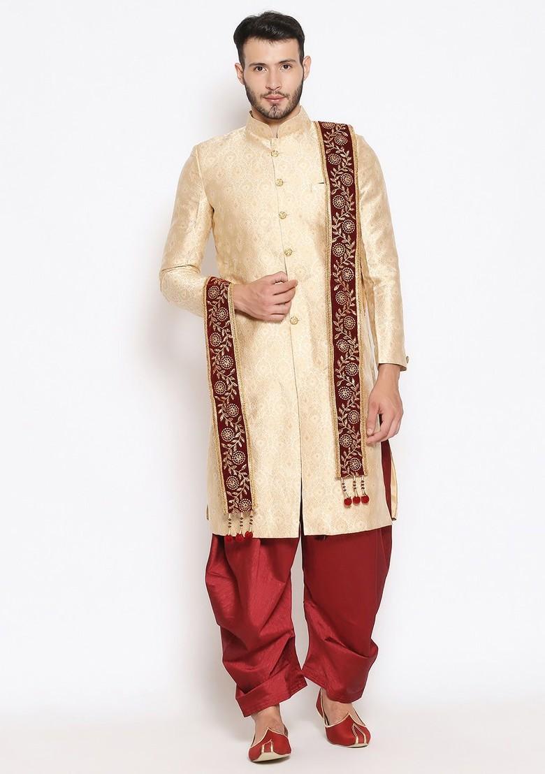 Ethnic Motifs Embroidered Velvet Dupatta With Zardozi