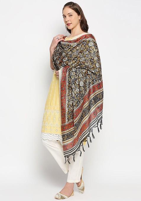 Black And Red Printed Dupatta