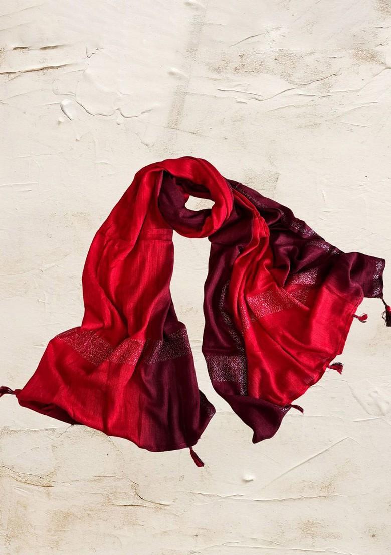 Women Ombre Handloom Regular Stole