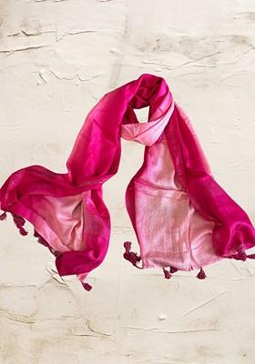 Women Ombre Tasselled Stole