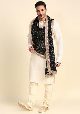 Men Black And Gold Embellished Bandhani Dupatta