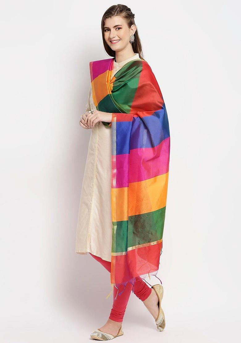 Women Red And Green Striped Dupatta