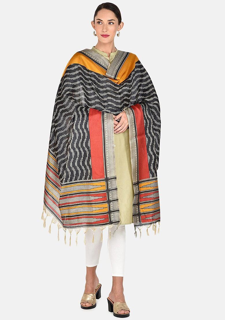 Black And Red Printed Dupatta