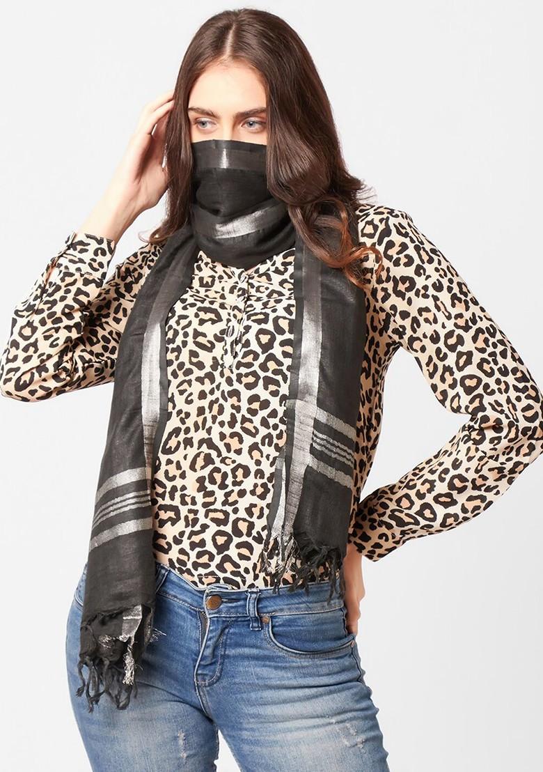 Black Linen Dupatta With Zari