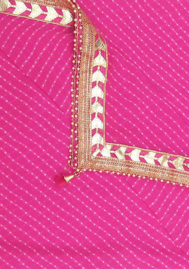 Fuchsia And Gold Toned Printed Bandhani Dupatta With Gotta Patti