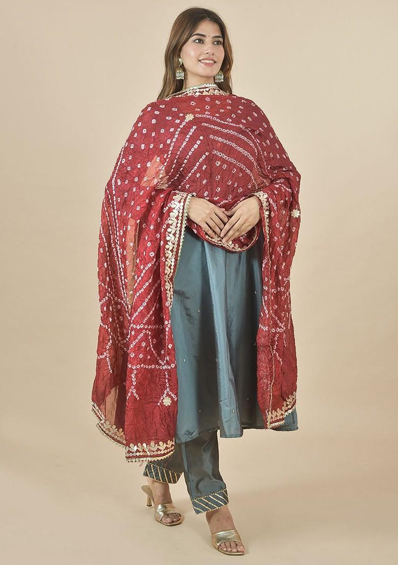 Maroon Poly Blend Bandhani Printed Dupatta With Gotta Patti