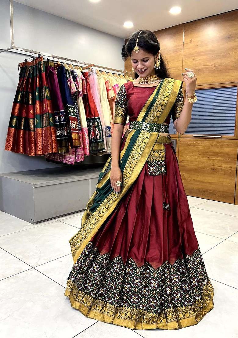 Maroon Woven Design Blended Chaniya Choli Set For Navratri And Garba - Indya